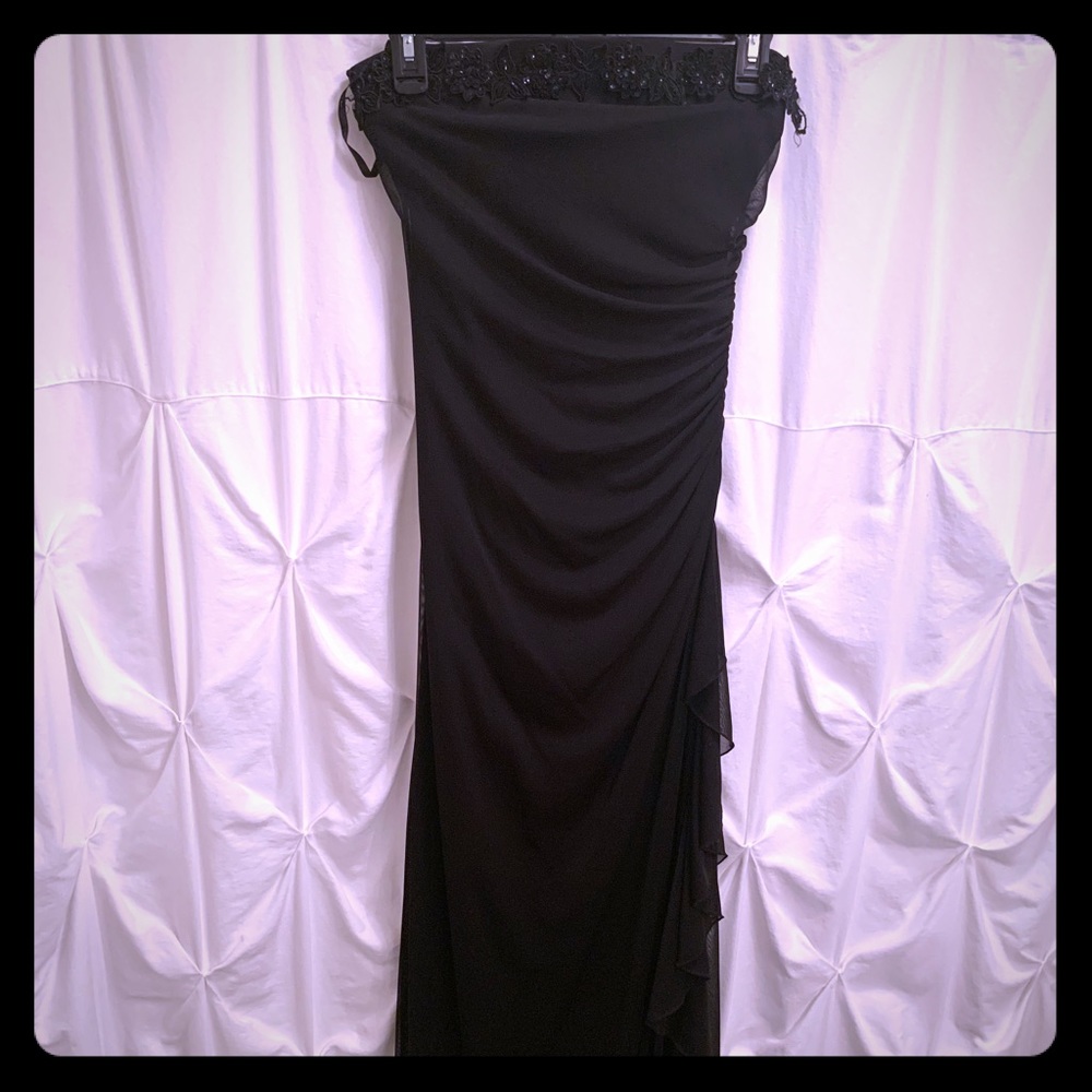 Beautiful black strapless dress
